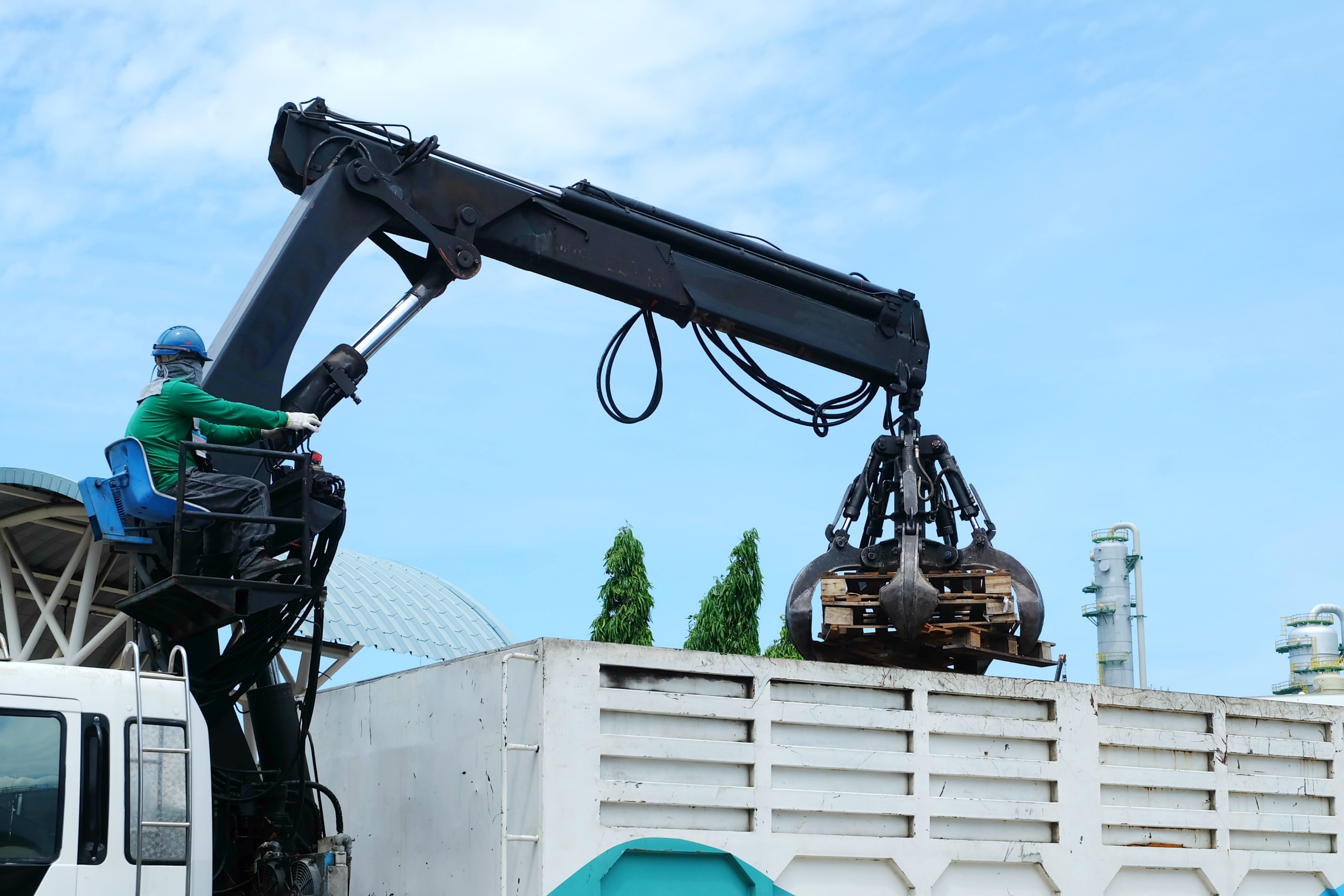 hydraulic multi valve crab bucket